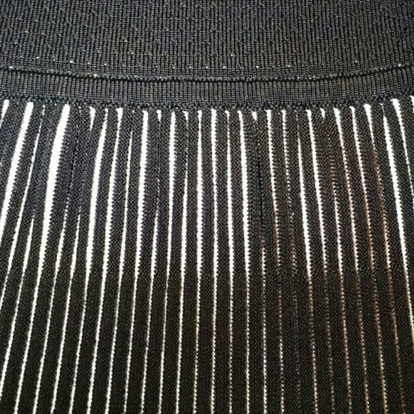 NEW Guess by Marciano Esra Skirt - Picture 5 of 6